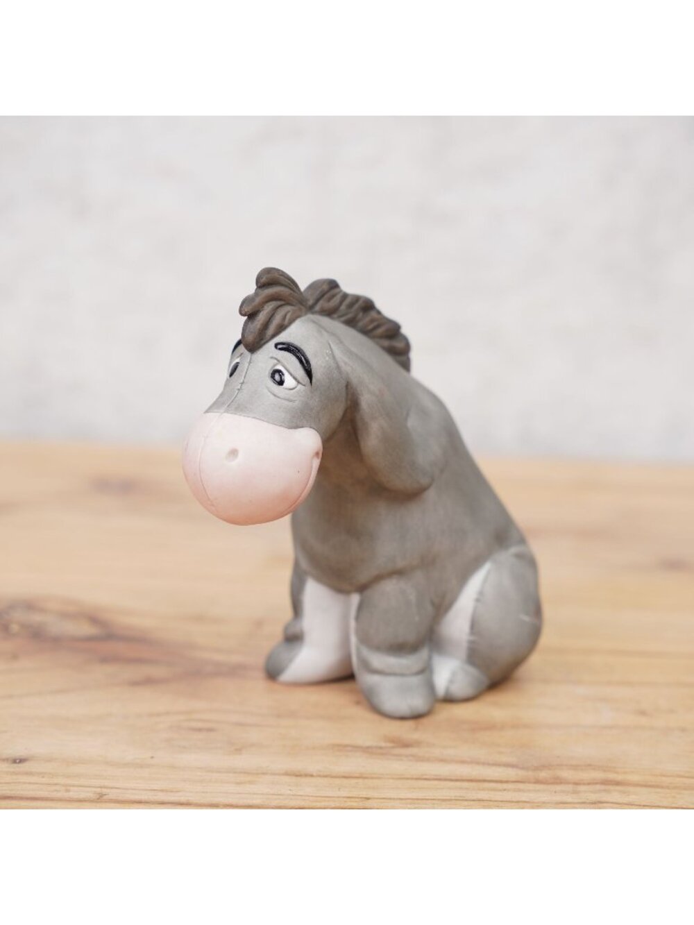 Vintage Disney Eeyore Figurine Sitting & Smiling Ceramic Collectable NWT